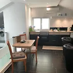 Sandi Apartamento *